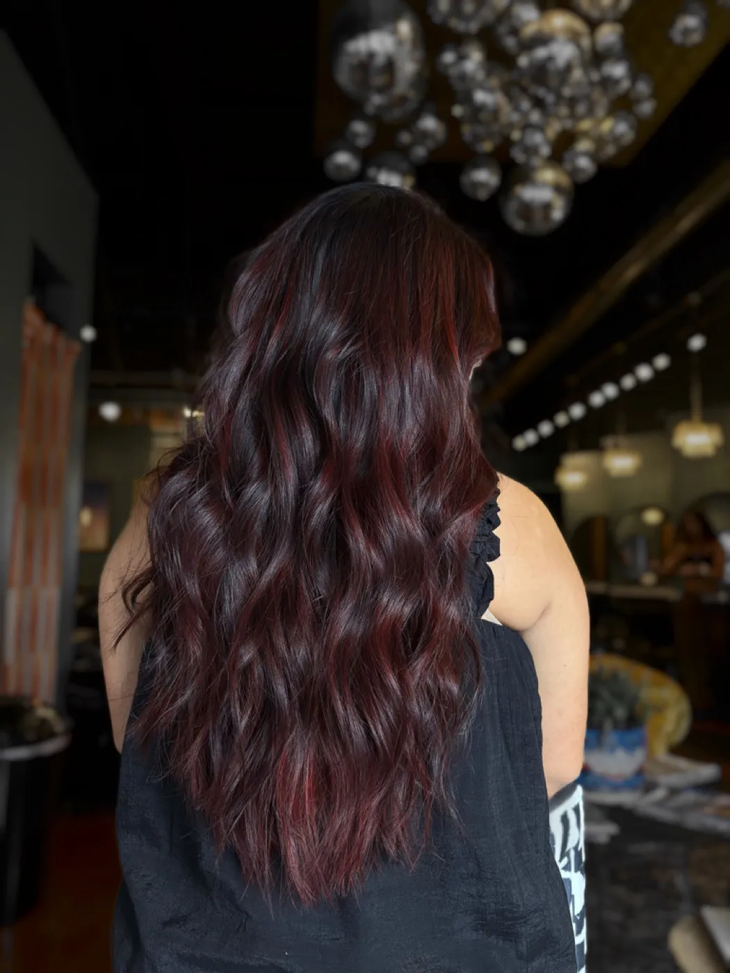 Glossy burgundy waves